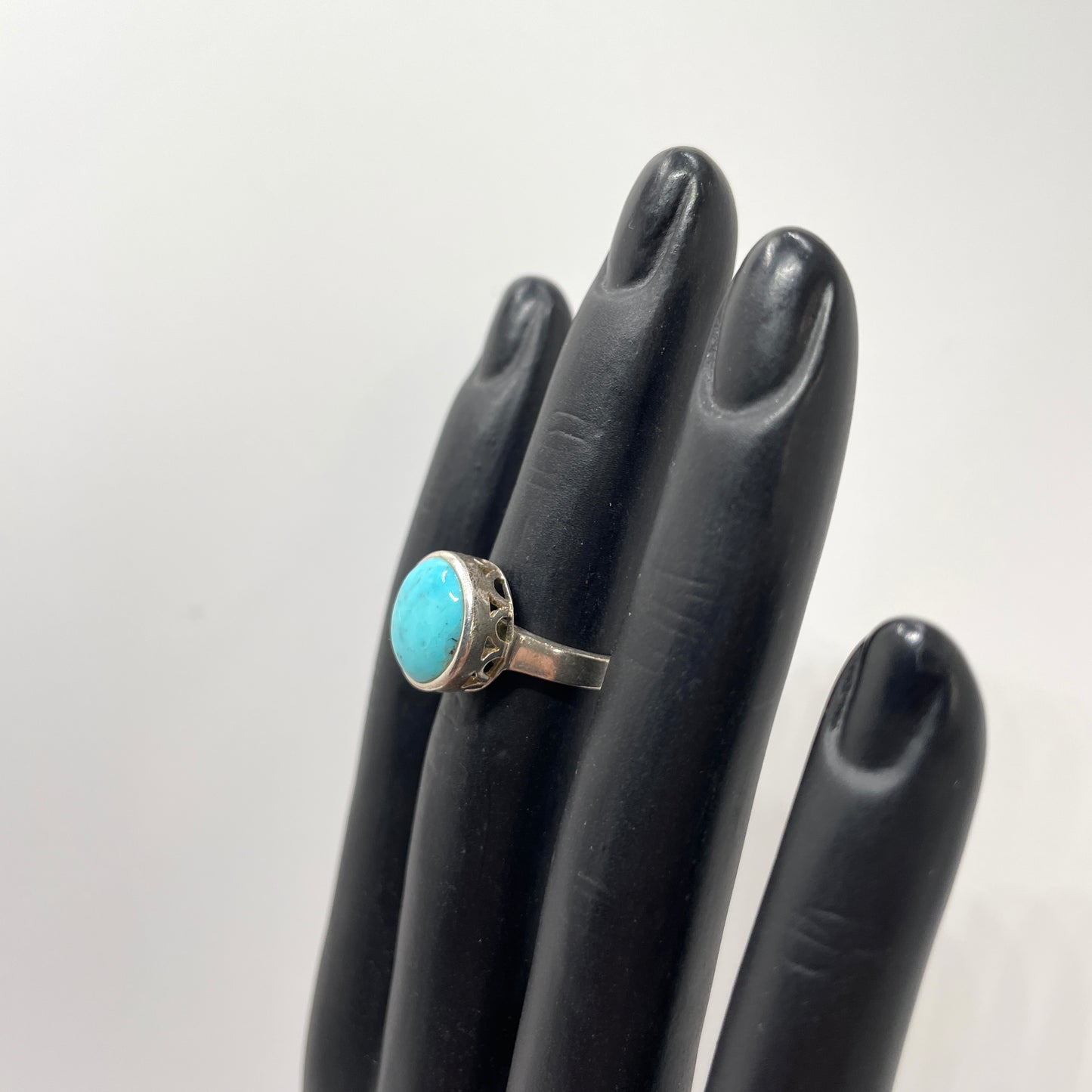 Vintage Sterling Silver & Turquoise Ring - Size 5