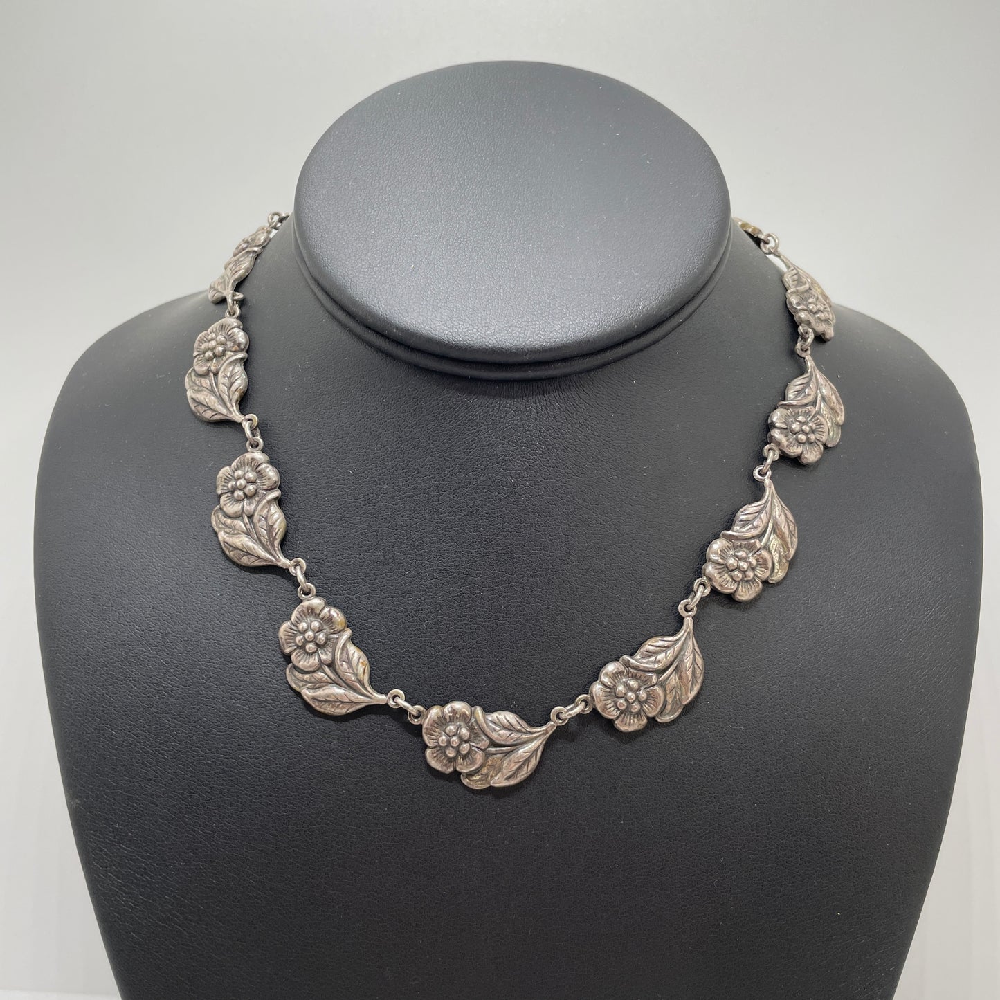 Vintage Sterling Silver Flower Necklace - Choker or Child's Size