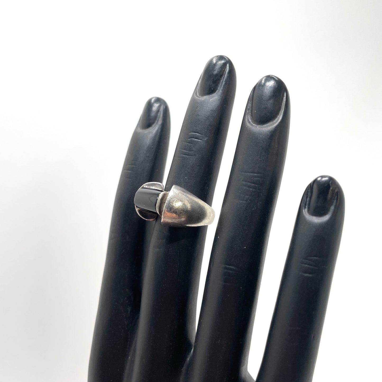 Vintage Sterling Silver & Black Onyx Ring - Size 5