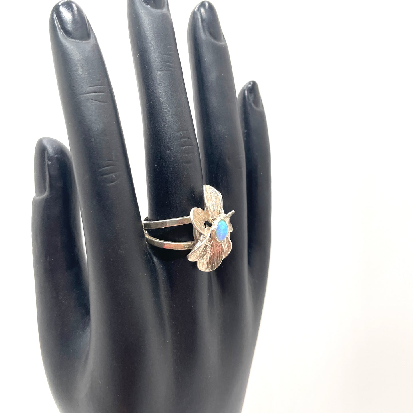 Sterling Silver & Opal Flower Ring - Size 9