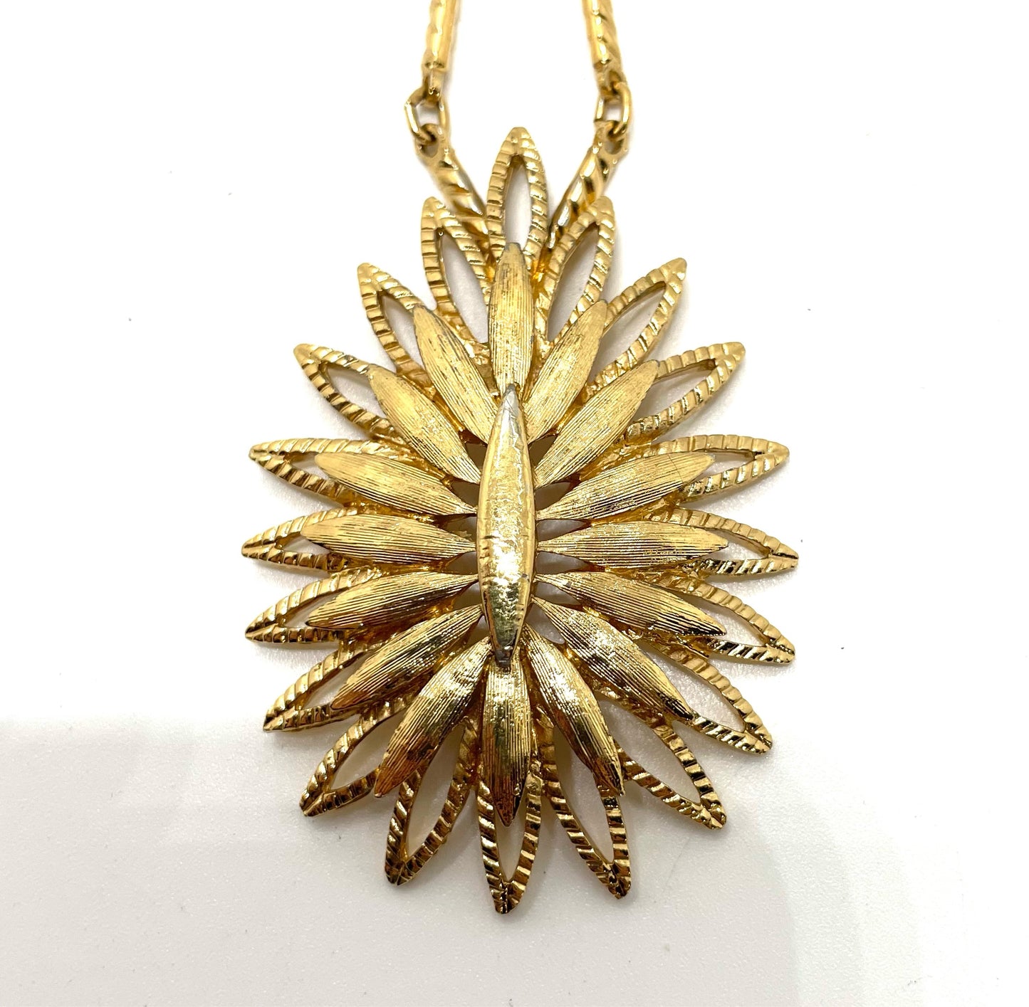 Monet Sunburst Necklace Pendant
