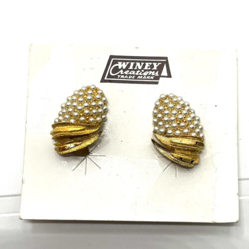 Vintage Winey Creations Gold Tone & Faux Pearl Clip Earrings