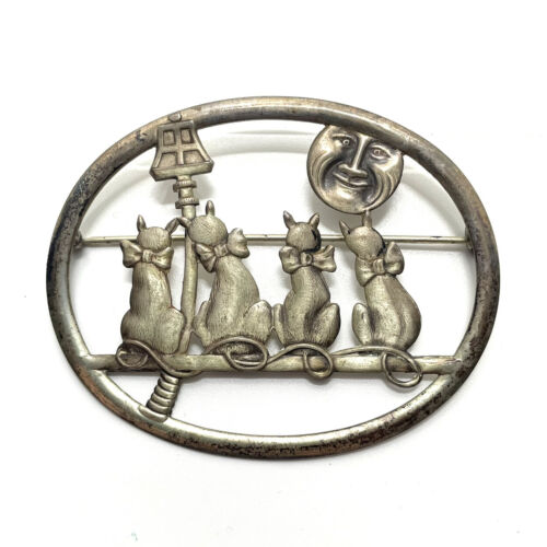 Vintage Truart Sterling Silver Cats on Lamp Post Pin